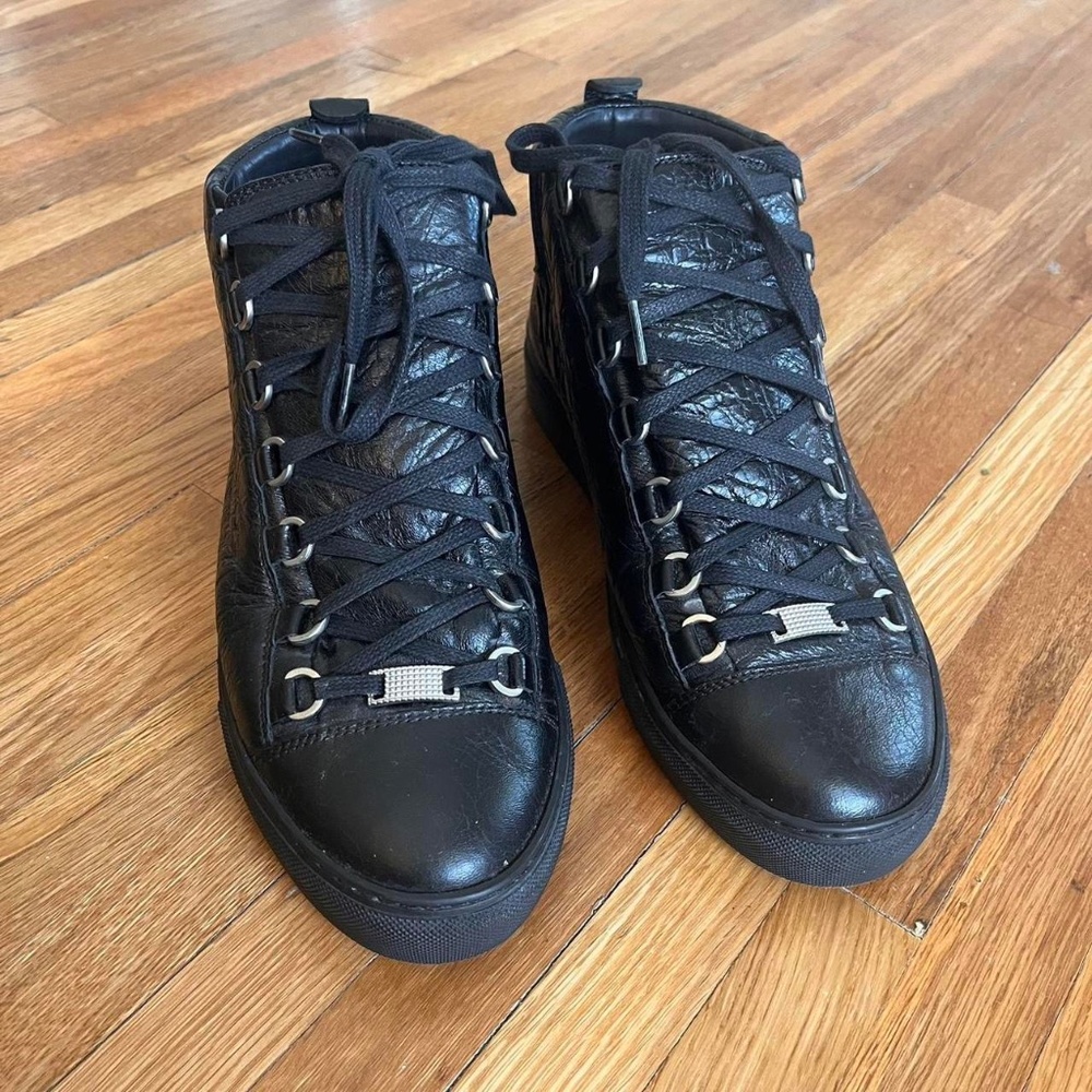 Balenciaga Arena Leather Black